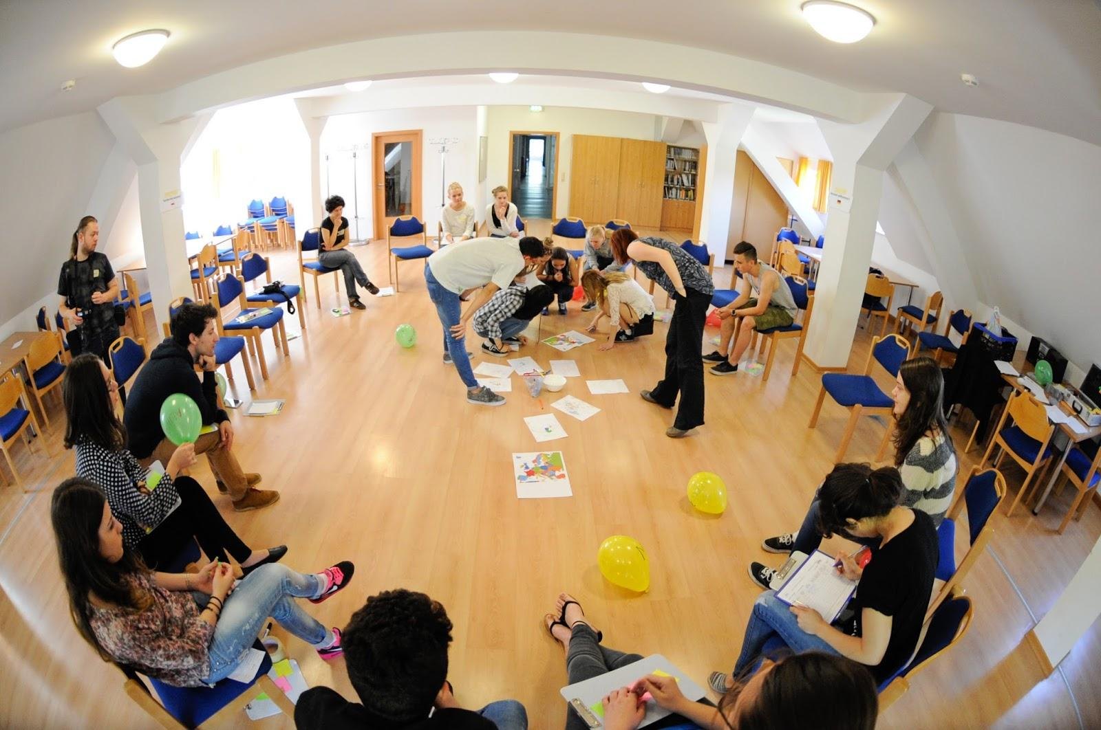 Meetings with History: istoriile marginalizate ale romilor și educația anti-rasistă (2015) / Meetings with History: Marginalised Roma Histories and Anti-racist Education (2015)